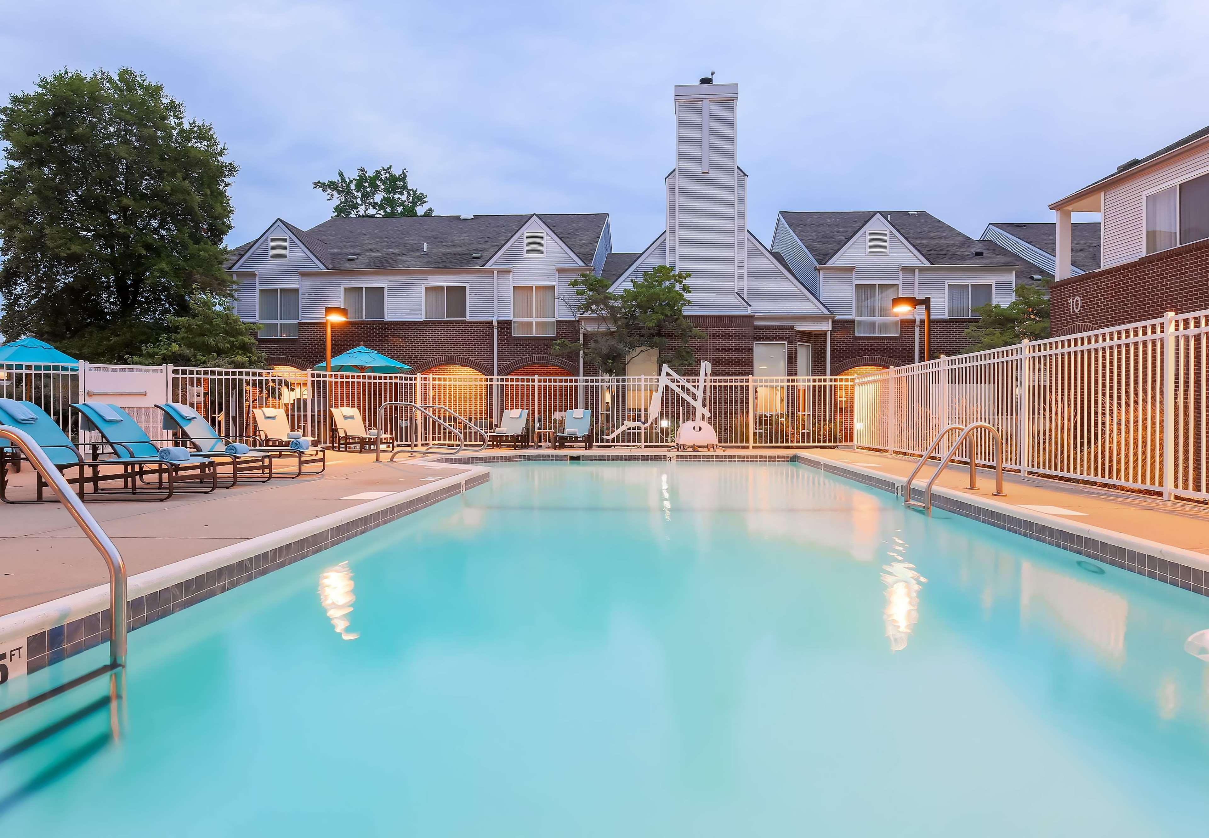 Sonesta Es Suites Cincinnati - Blue Ash Bagian luar foto
